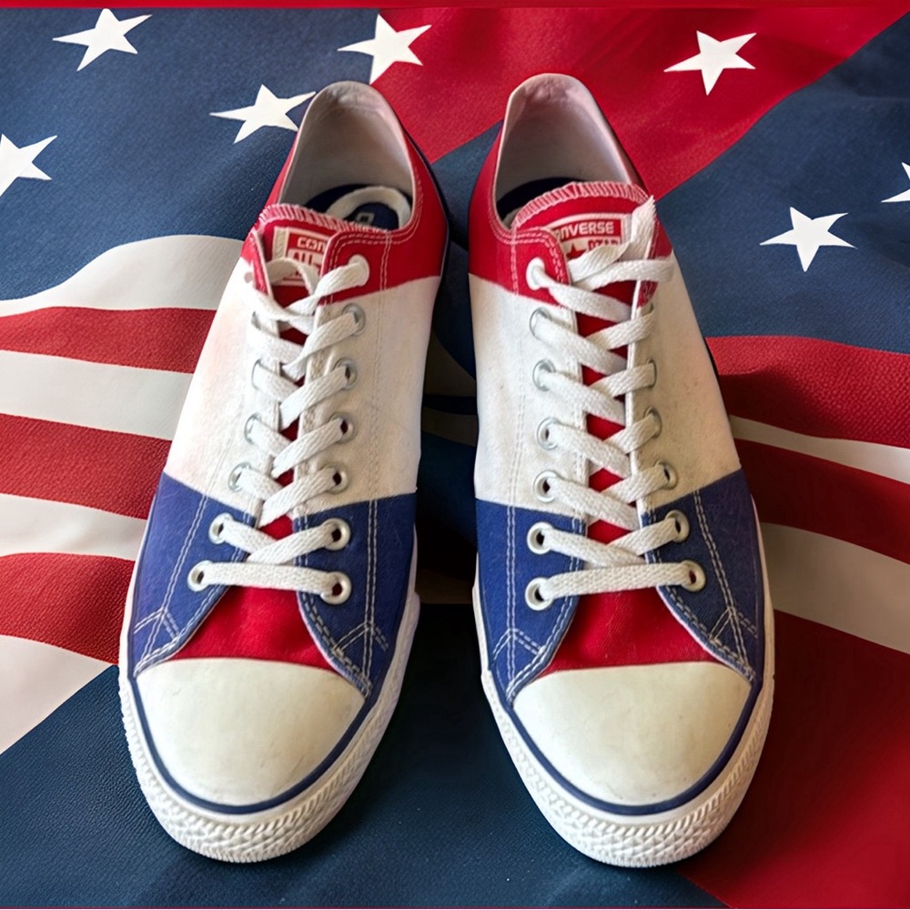 Converse All-Stars patriotic red white & blue - hardly worn excellent condition